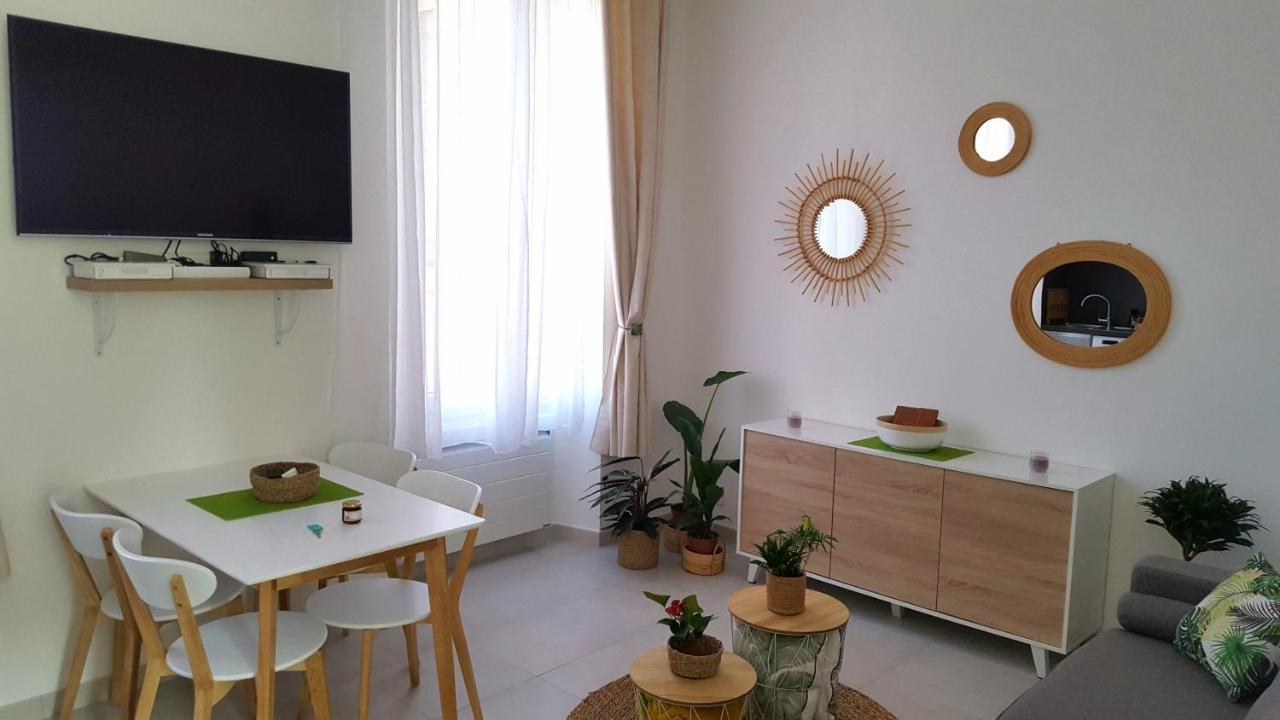Superbe 2 pièces neuf à 100m de la plage Menton Exterior foto